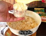 Foto langkah ke 2 dari resep Onigiri Nasi Uduk.