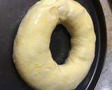 Foto del paso 15 de la receta: Rosca de Pascua trenzada y rellena, con crema pastelera