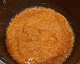 A picture of step 1 of چکن کوفتہ سالن.