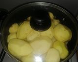 A picture of step 2 of Creamy mashed potatoes.