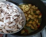 عکس مرحله 4 از دستور ماکارونی با سس مرغ و قارچ 😋