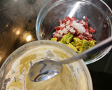 Foto del paso 4 de la receta: Tartar de fuet y aguacate