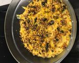 A picture of step 6 of Pithla/Jhunka/Zunka (gramflour porridge).