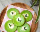 Foto langkah ke 7 dari resep Kue Lumpur Pandan Vla Santan.
