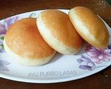 Foto langkah ke 2 dari resep Donat pizza.