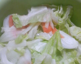 A picture of step 1 of Stir-Fried Udon in 10 min with Simmered Nori Seaweed.