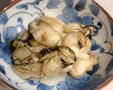 A picture of step 4 of Sublime Sake-Steamed Oysters.