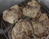 รูปขั้นตอนการทำที่ 5 ของ “ไก่อบกะทิ”