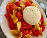 Foto del paso 4 de la receta Ensalada de tomates, higos y burrata