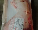 A picture of step 1 of Pickled pigs feet.