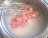 A picture of step 4 of Heart-Shaped Strawberry Adzuki Bean Jello for Valentine's Day.