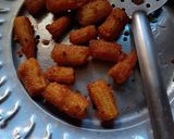 A picture of step 2 of Crispy Dry Chilli Baby Corn.