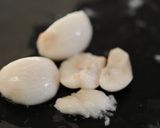 A picture of step 6 of Tropical Crispy Garlic Salad.