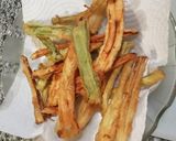 Foto del paso 3 de la receta: Cena liviana: Tempura de pencas, zanahoria y apio