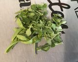 Une image de l'étape 1 de Filets d'églefin aux poivrons bicolores, ail, citron et herbes du jardin.