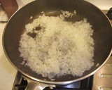 A picture of step 3 of Tomato Keema Curry Using Store-bought Curry Roux.