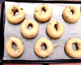 A picture of step 8 of Chewy Cinnamon Raisin Bagel.