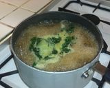 A picture of step 3 of Rice and Spinach Soup.