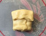 Foto langkah ke 4 dari resep Sosis Roll Pastry.