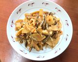 👩🏻‍🍳筍片炒小魚干的食譜步驟4照片