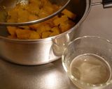 A picture of step 2 of Kabocha Squash Pudding.