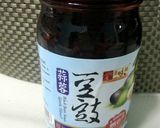 A picture of step 1 of Garlic Black Bean Sauce.