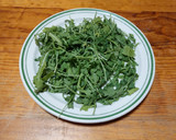 Foto del paso 1 de la receta: Ensalada de arúgula con prosciutto y queso azul