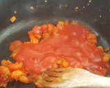 Foto del paso 2 de la receta: Cazuela de verdel con patatas y fideos