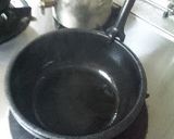A picture of step 1 of Stone Bowl Bibimbap Made in a Nambu Tekki Iron Pot.