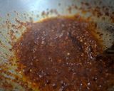 A picture of step 4 of Rajasthani lasun chutney.