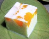 A picture of step 6 of Milk Agar Jello with Tangerines.