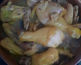 Foto langkah ke 4 dari resep Ayam ungkep bumbu kuning, stok tinggal goreng.