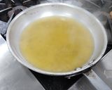 Foto del paso 6 de la receta: Crema de guisantes con jamón crocante y huevo