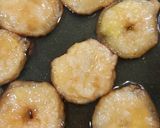 A picture of step 4 of Apple jalebi with kesar ice-cream.