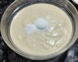 A picture of step 4 of Banana Suji Cake.