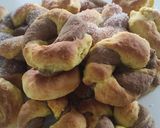 Foto del paso 5 de la receta: Rosquitos bicolor (naranja y chocolate)