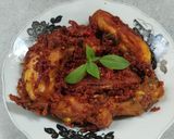 Foto langkah ke 3 dari resep Ayam goreng pedas.