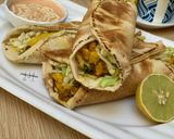 A picture of step 9 of Chicken and chips wrap 2🍗🌯🌯🌯🍟.