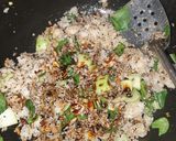 Foto langkah ke 4 dari resep Nasi Goreng Simple.