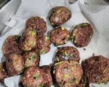 A picture of step 3 of Meatballs in sauce#4wkschallenge.