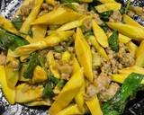 ผัดหน่อไม้หมูสับ วิธีทำสูตร 4 รูป