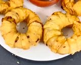 रिंग समोसे /डोनट समोसे (ring samose/ donut samose recipe in Hindi) रेसिपी चरण 9 फोटो