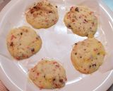 A picture of step 4 of Colorful Microwaved Cookies.