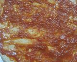 صورة لخطوة 3 من وصفة بيتزا بطريقتي اللذيذه 🍕♥️♥️