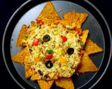 A picture of step 8 of Cheesy loaded vegetable Nachos.