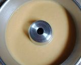 Foto langkah ke 5 dari resep Bolu Keju Kukus.