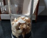A picture of step 1 of Vegan Mushroom soup.