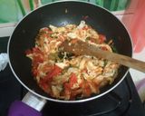 Foto langkah ke 4 dari resep Ayam suir tumis jamur tempe kemangi pedas.