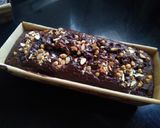 A picture of step 7 of Choco Almond walnut cake.
