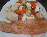 Foto del paso 3 de la receta: Salmón a la plancha con verduras